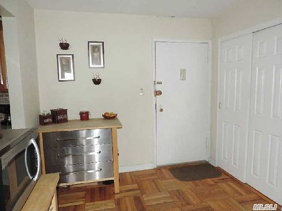 3rd image of 1 E Broadway APT 2M