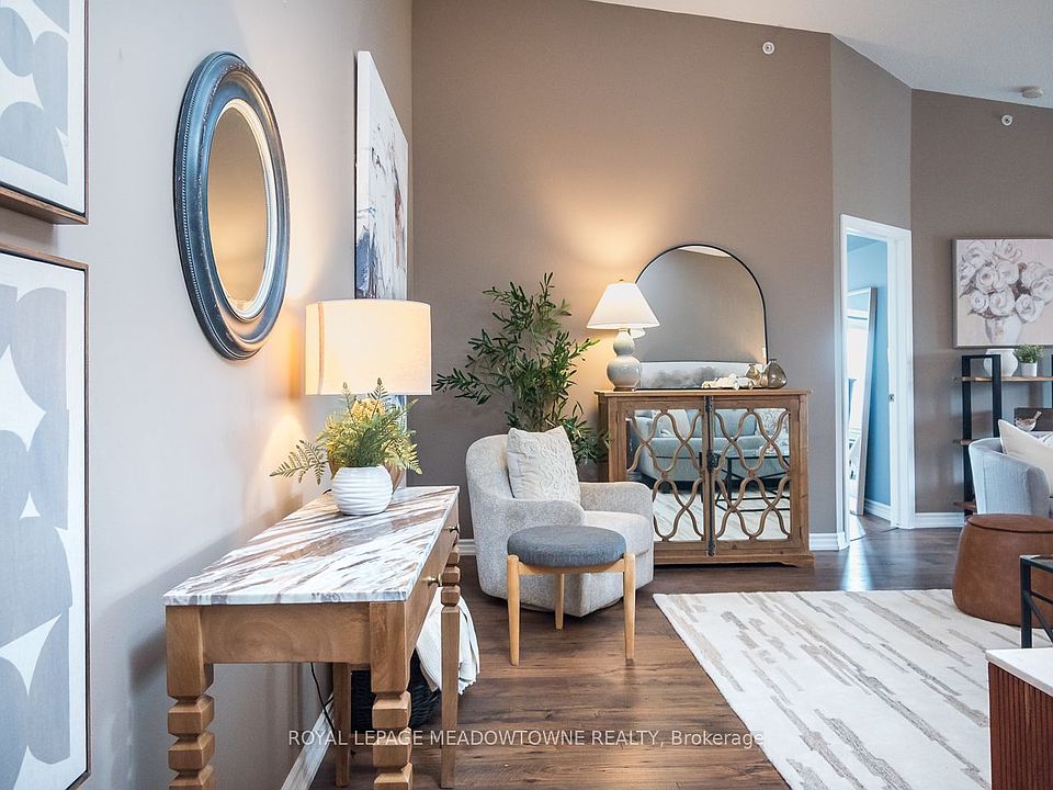 1st image of 1483 Maple Ave #401