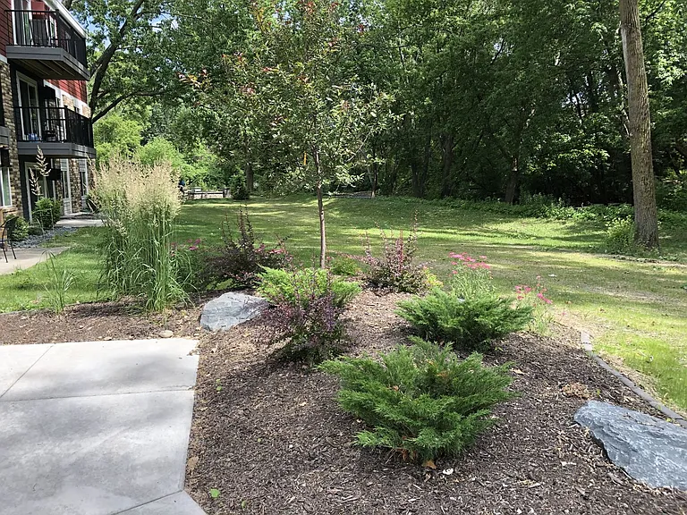 Whispering Pond Apartments — Photo 43
