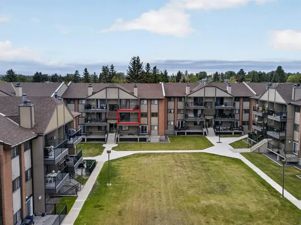 13045 E 6th St SW #3210, Calgary, AB T2W 5H1