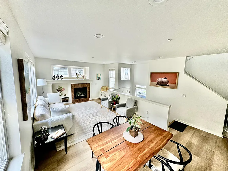 Living room 2