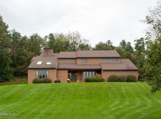 284 Meadow Run Dr, Winfield, PA 17889