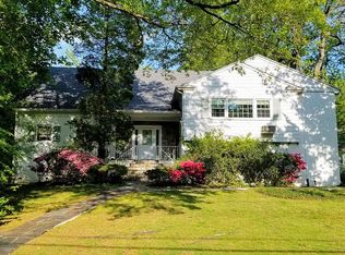 46 London Ter, New Rochelle, NY 10804