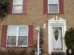 2198 Monaghan Dr, Herndon, VA 20170