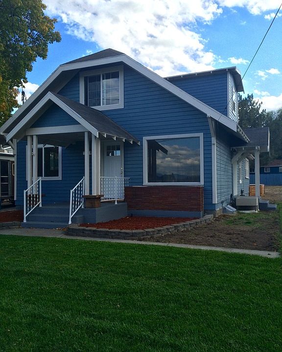 1st image of 10718 E 9th Avenue