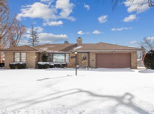 1906 W Acres Rd, Joliet, IL 60435