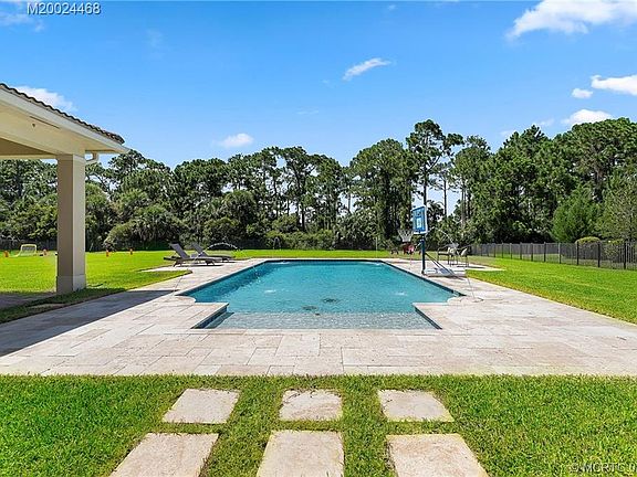 2nd image of 3009 SW Pond Apple St