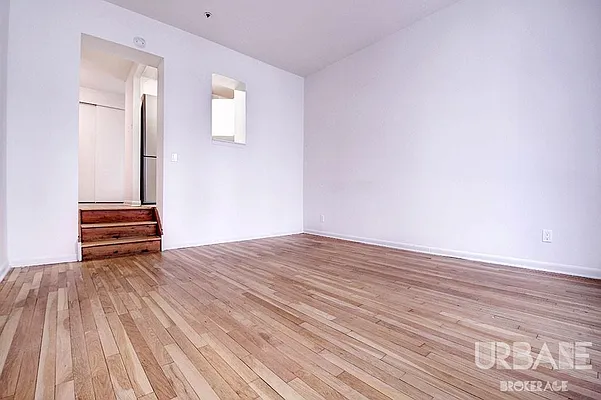Rented by Urbane Brokerage | media 1
