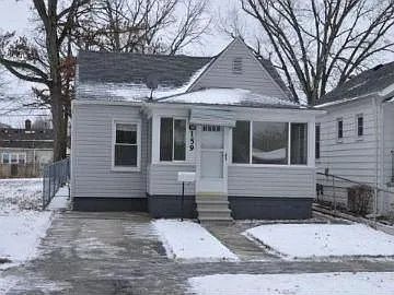 159 W Elza Ave photo 1