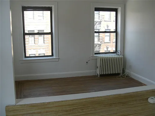 Rented by Spire Group | media 27