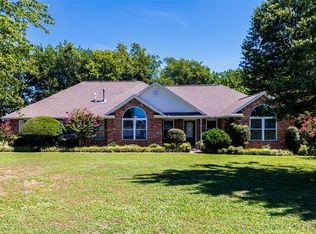 17202 Stonehedge Ct, Claremore, OK 74017