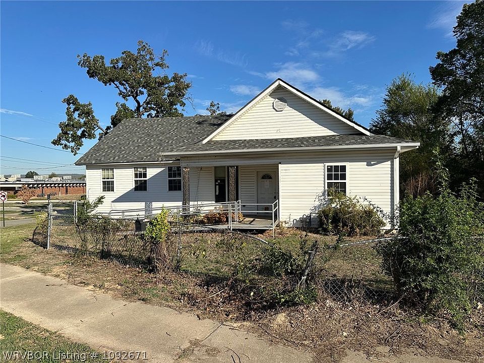 1st image of 3503 Newlon Rd