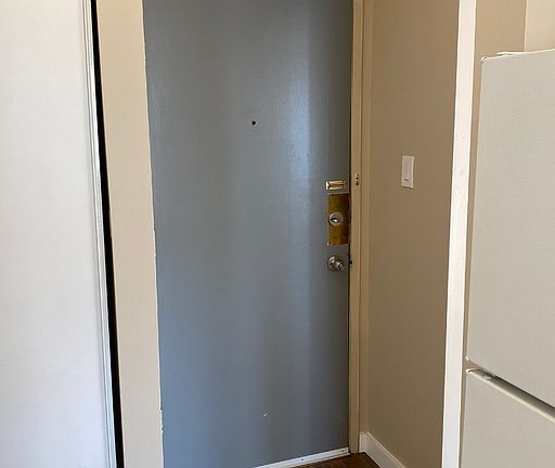 2nd image of 11735 124th St NW