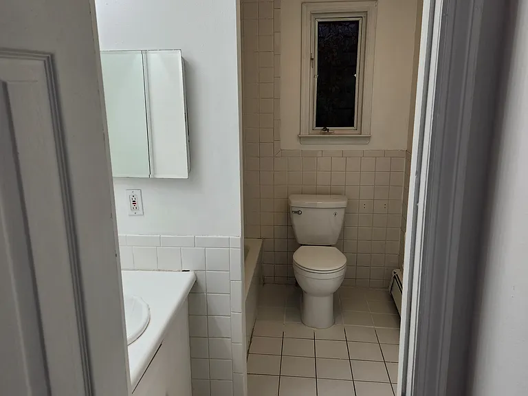 84 Lake Ave — Photo 6