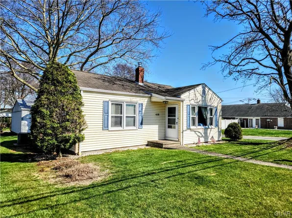 418 Center St, Slatington, PA 18080