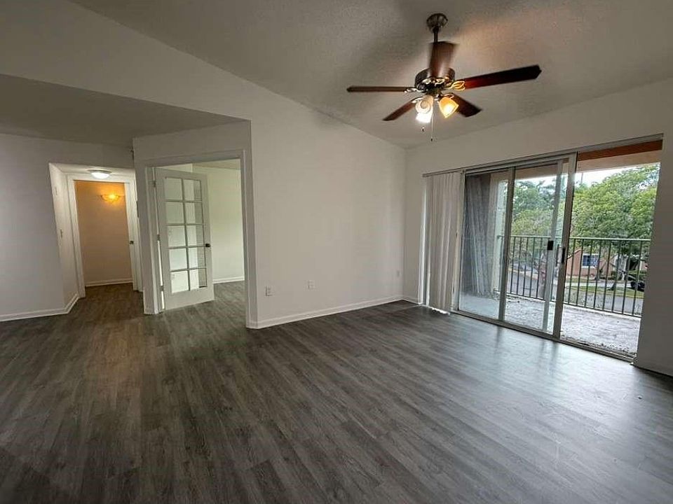 1st image of 4844 N State Road 7 #305R