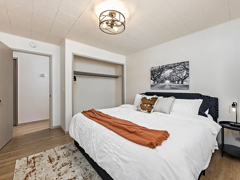 2087 Upper River Rd — Photo 22