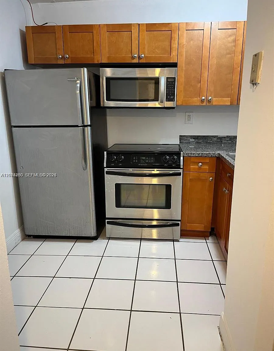 Montecarlo Condo — Photo 3