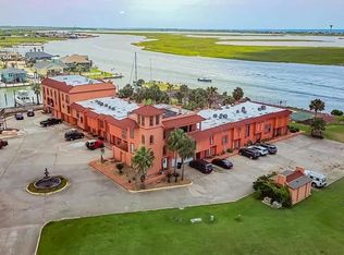 411 Sailfish Ln #102, Freeport, TX 77541