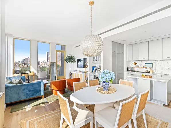 347 Henry Street image 2 of 25