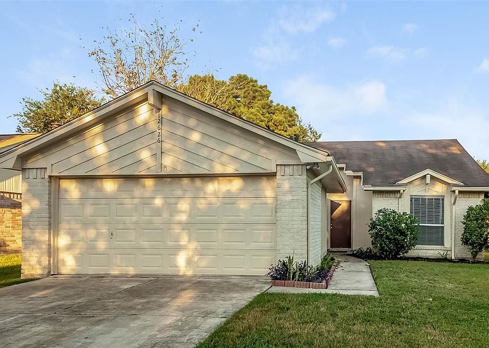 1st image of 12626 Autumn Mill Dr