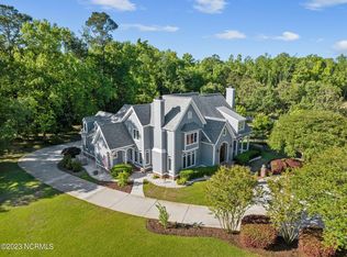 200 Mare Pond Pl, Hampstead, NC 28443