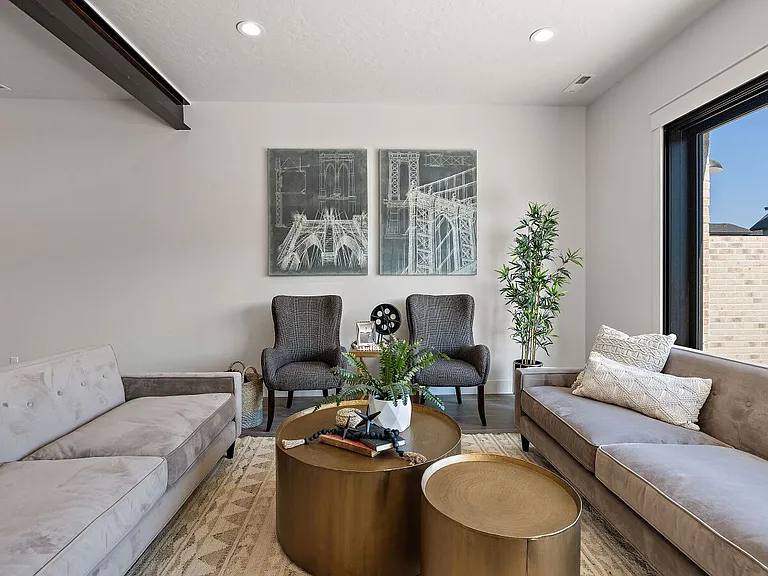 2510 W Iron Coop St #1 — Photo 8