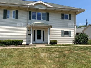 2263 Alabama Ave APT B, Great Lakes, IL 60088