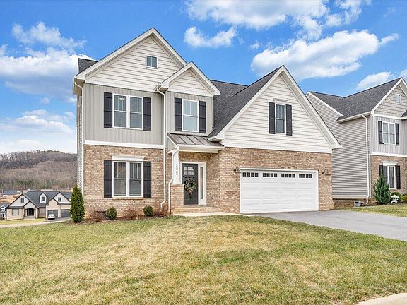 2nd image of 2287 Foxfield Ln