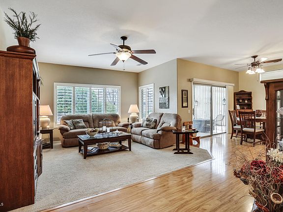 4th image of 15810 W Goldenrod Dr