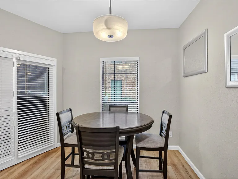 1106 Quail Valley Ln #120 — Photo 23