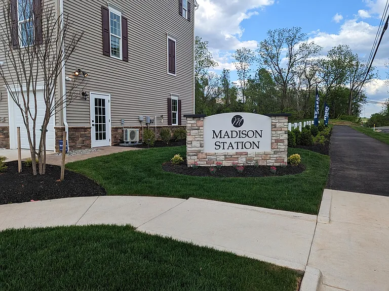 1716 Scenic Loop — Photo 29