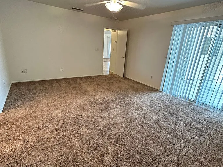 3535 Chemehuevi Blvd — Photo 13