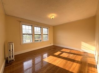 168 Norfolk St APT 5, Cambridge, MA 02139