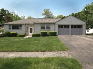 53 Kinnicutt Rd, Worcester, MA 01602