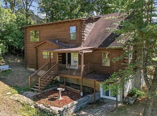 15 Waybridge Ct, Fenton, MO 63026