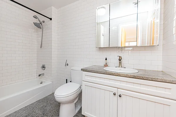 Rented by Compass | media 6