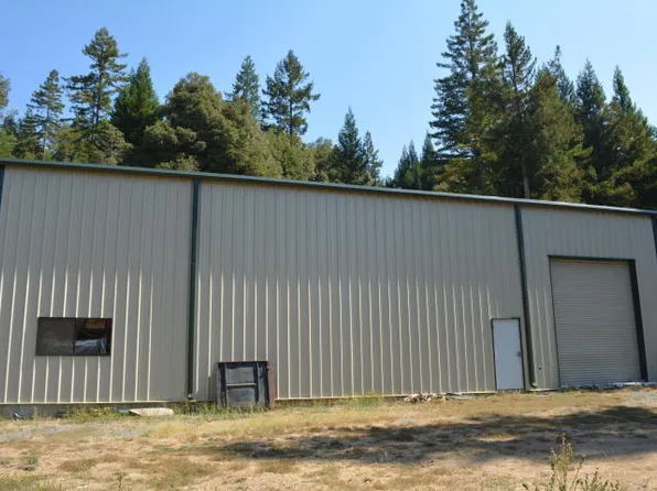 2500 Newton Rd, Weott, CA 95571