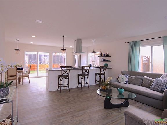 4th image of 10061 Osgood Way