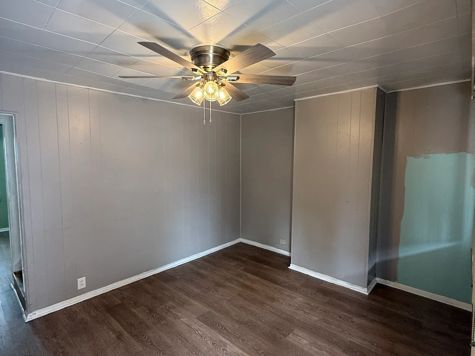 2 bed, 960 sqft, $1,653 — Photo 2