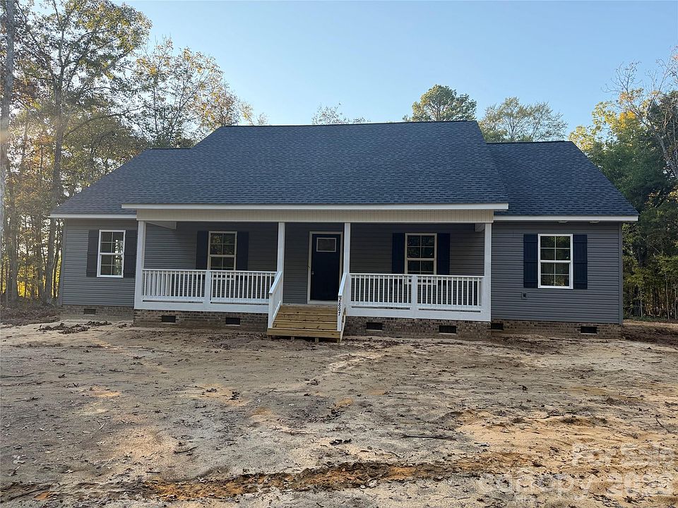 1st image of 2887 Saluda Rd