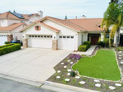 2264 E Utah Ave, Fresno, CA, 93720