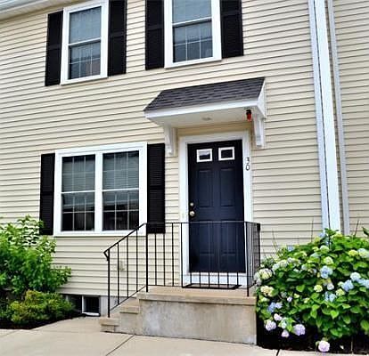 1st image of 30 Boxberry Ln