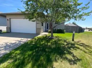 8805 124th Ave #1A, Grande Prairie, AB T8X1P1