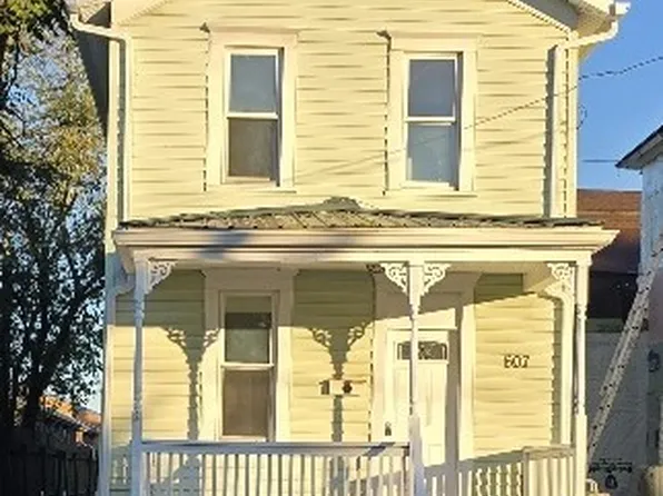 607 16th St, New Brighton, PA 15066