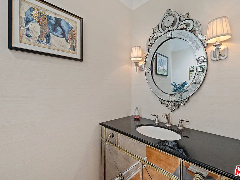 411 N Oakhurst Dr #305 — Photo 7