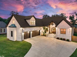 9524 Vale Royal Dr, Sherwood, AR 72120