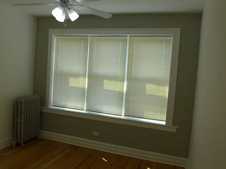 2050 Kostner — Photo 12