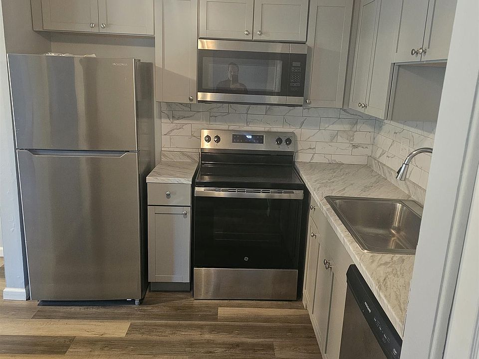 7595 Woodview St Unit 166, photo 10
