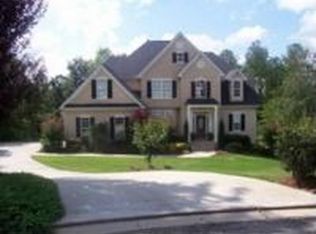 565 Oak Trl, Hampton, GA 30228